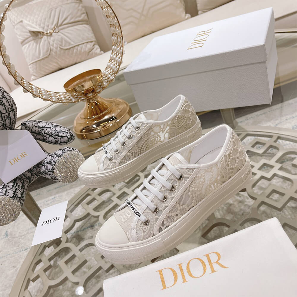 WALK N DIOR SNEAKER