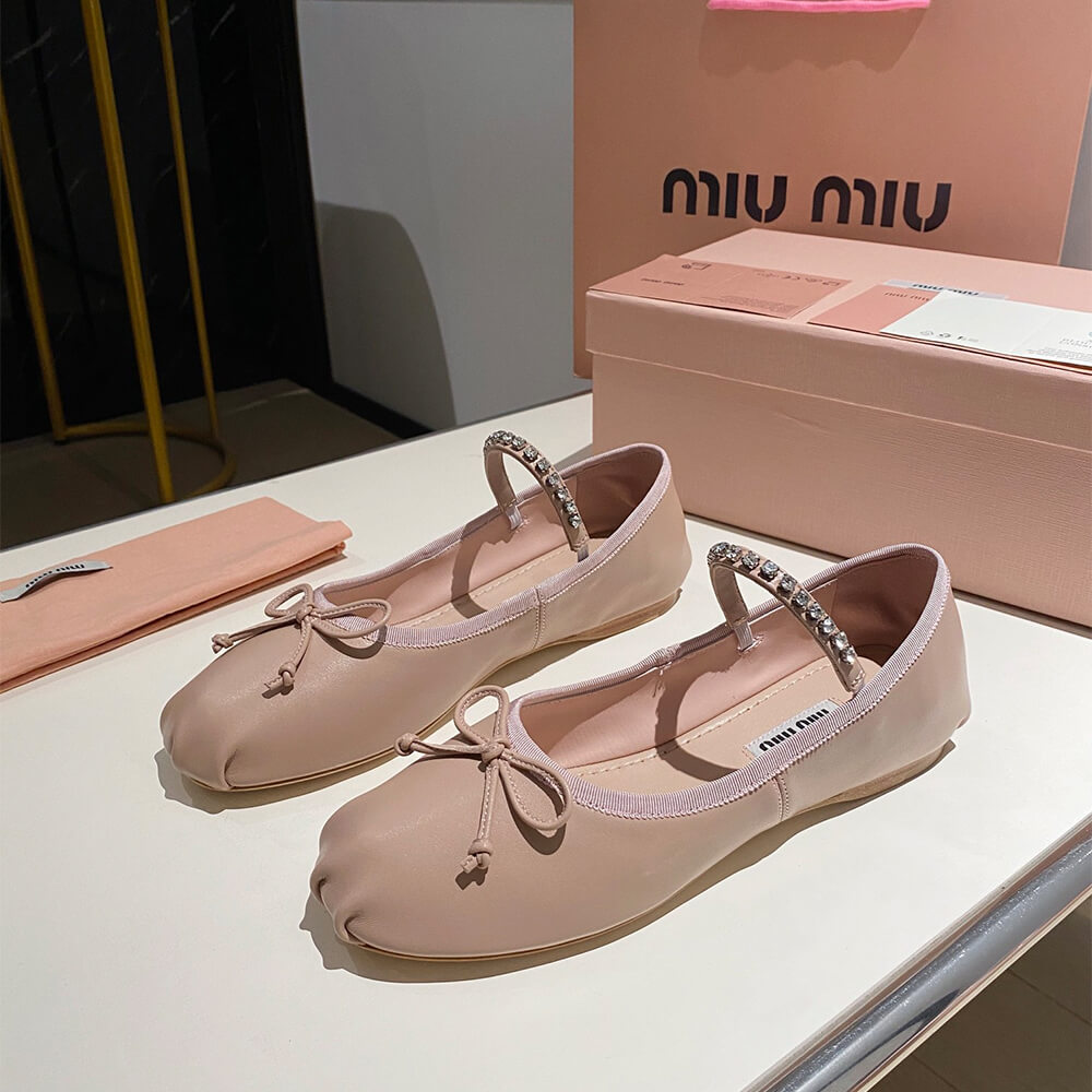 MiuMiu Leather ballerinas